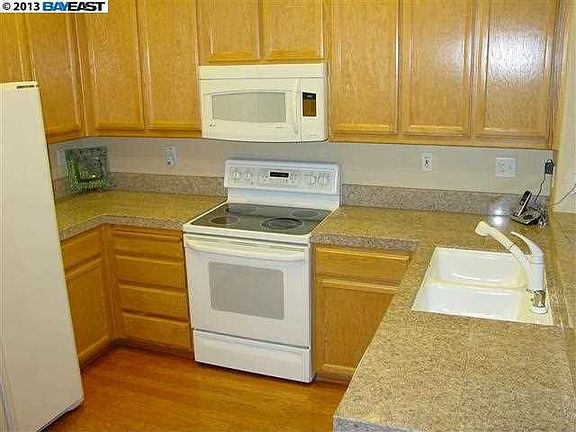 4th image of 4709 Sandyford Ct