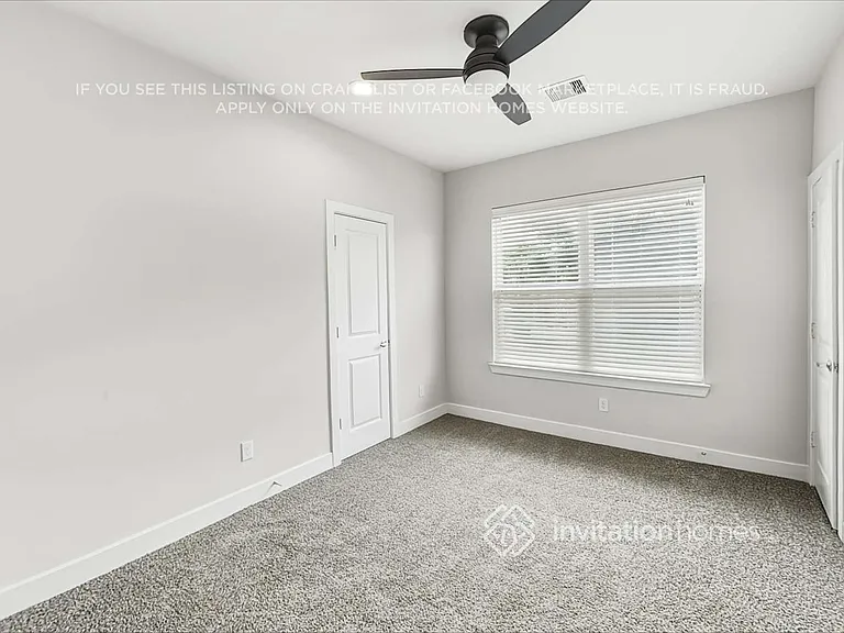 10434 Executive Lake Dr — Photo 13