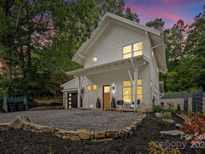 605 Hiawassee Ave, Black Mountain, NC, 28711