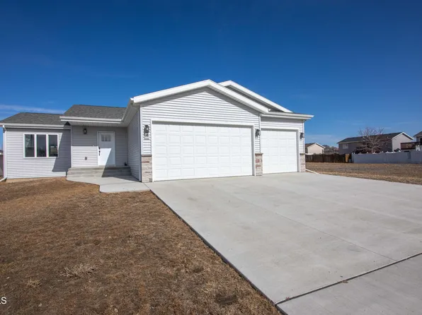 30 McGinnis Way, Lincoln, ND 58504