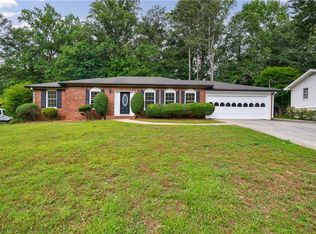 160 Jayne Ellen Way, Alpharetta, GA 30009