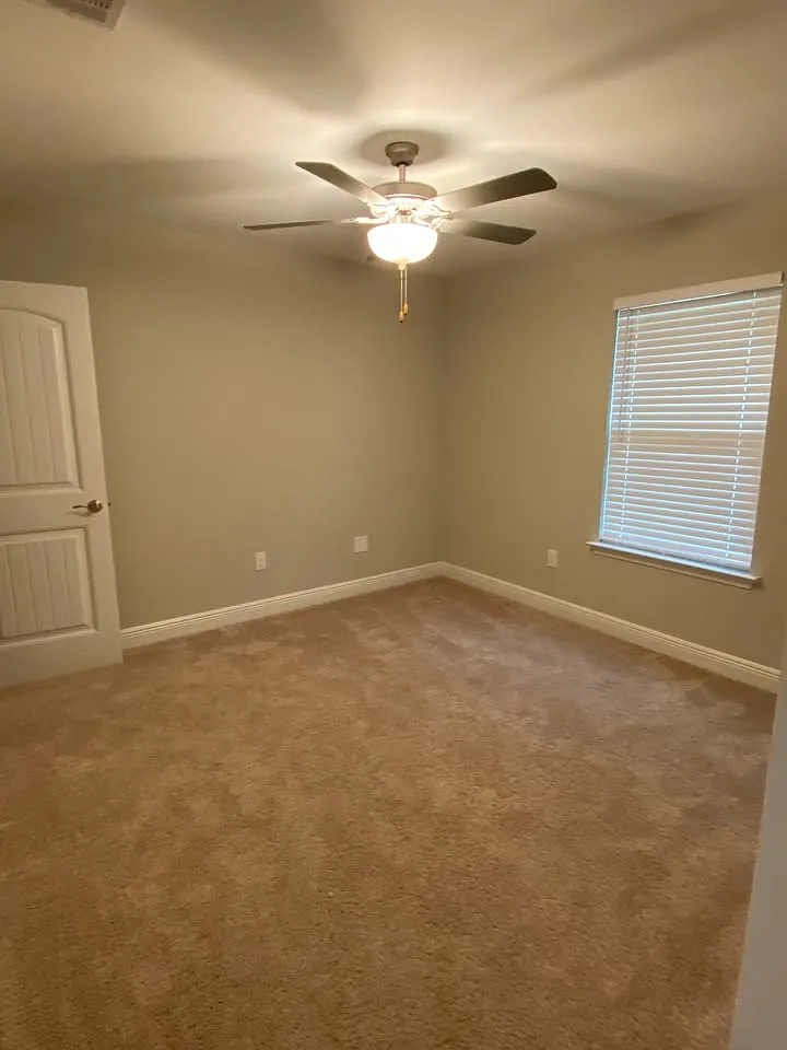 Photo 2 of 6 - 6101 Dallas Ave #802 - Pensacola, FL Building Photo - 6101 Dallas Ave #802