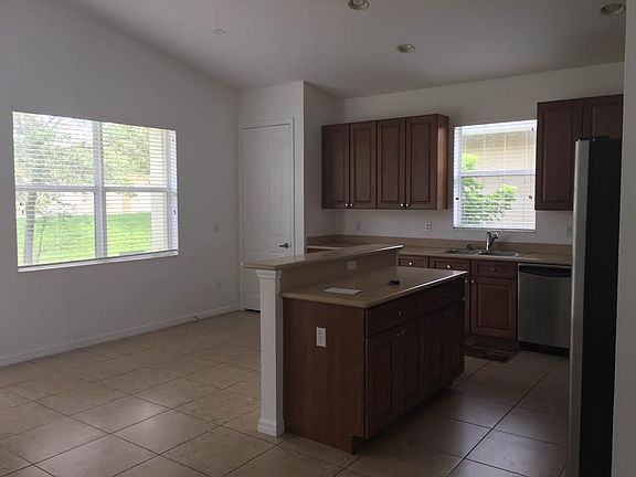 2nd image of 786 Bent Creek Dr