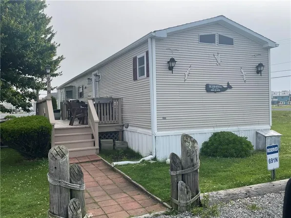 691N Succotash Rd, South Kingstown, RI 02879