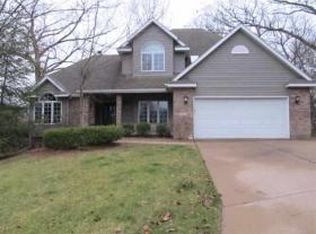 1616 33rd Avenue Ct, Rock Island, IL 61201