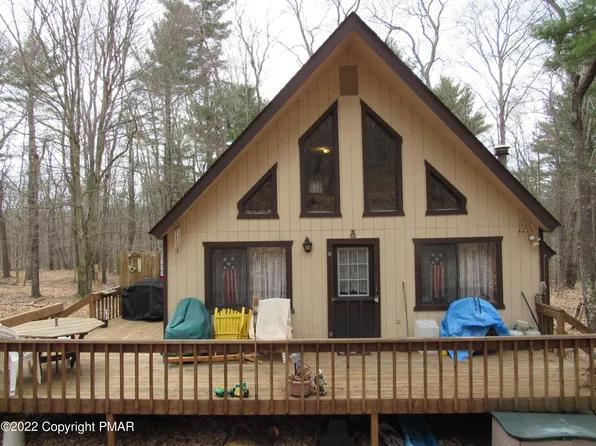 5173 Autumn Ln, Pocono Lake, PA 18347