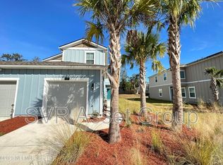 257 Aralia Ln, Jacksonville, FL 32216
