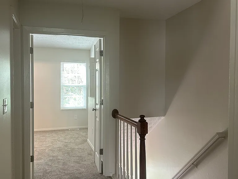 806 Wedgewood Way — Photo 7