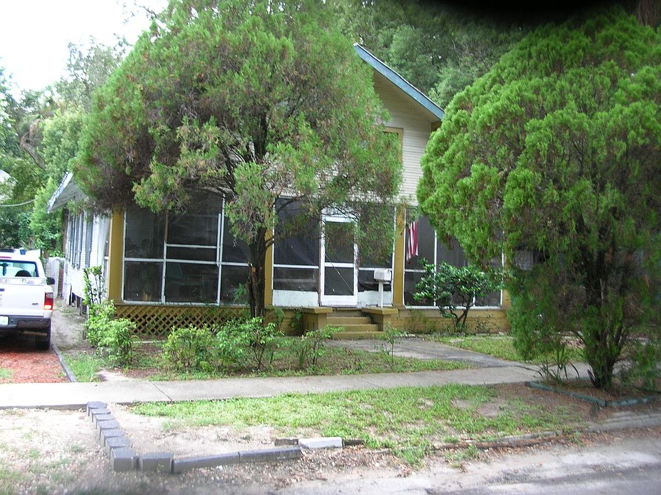2nd image of 505 E Sparkman Ave