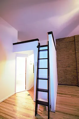 Rented by City Connections Realty | media 73