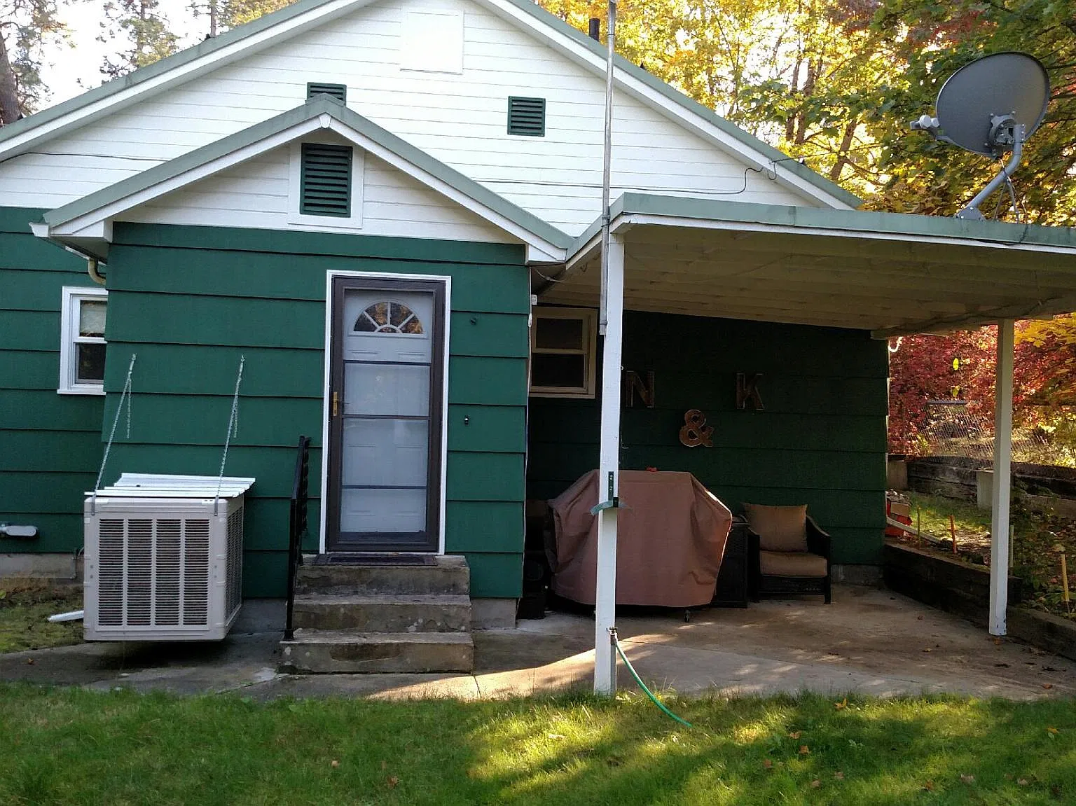4 bed, 2080 sqft, $2,550 — Photo 4