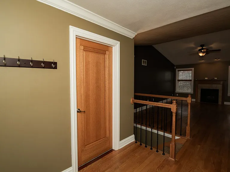 405 Galway Dr — Photo 7