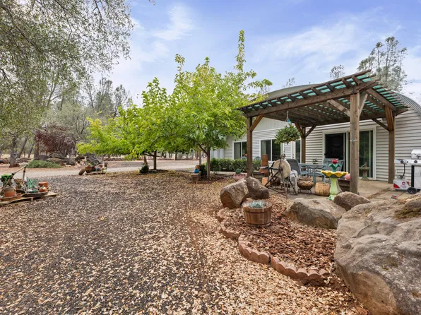 25255 Dersch Rd, Anderson, CA 96007