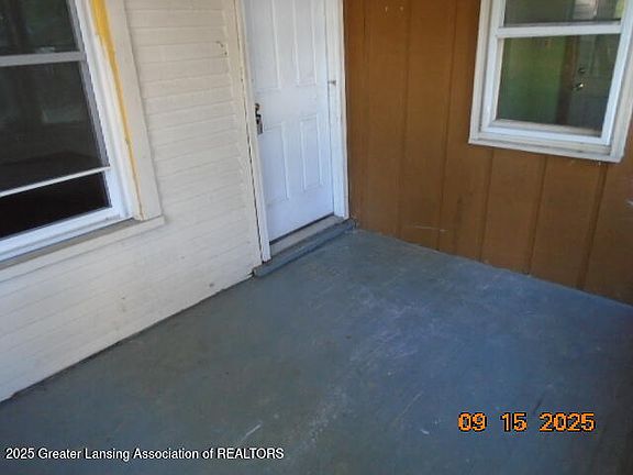 4th image of 607 Shepard St #2