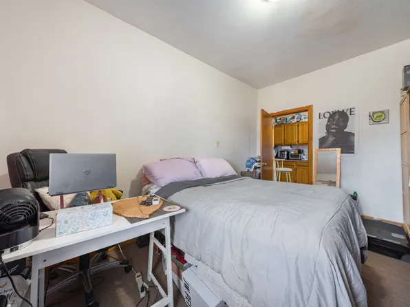 448 East 48th Street image 11 of 29