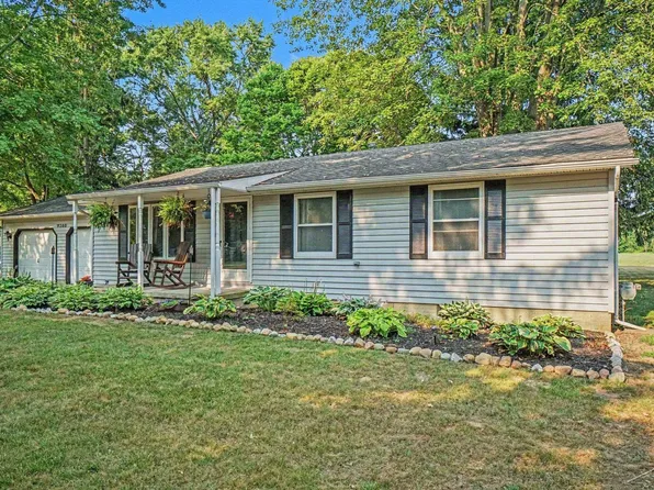 9360 Sheridan Rd, Burt, MI 48417