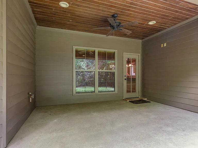 103 Ashville Ln — Photo 19
