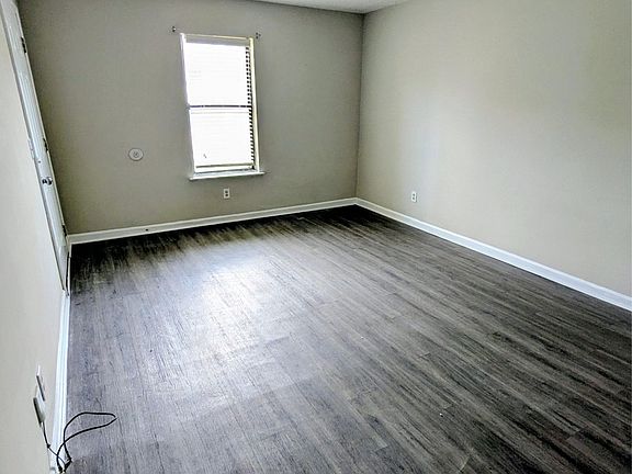 4th image of 2619 Morganmeade Dr