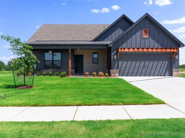 8504 E El Paso St, Broken Arrow, OK 74014