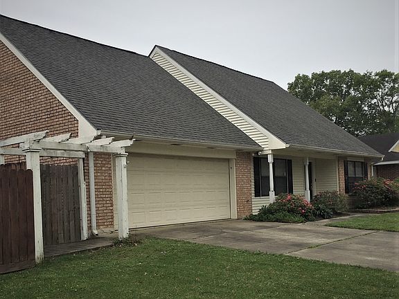 2nd image of 306 Aundria Dr