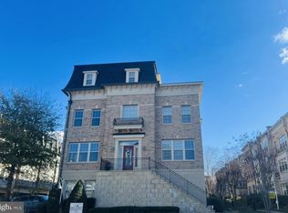 601 Sprintsail Way #64, Oxon Hill, MD