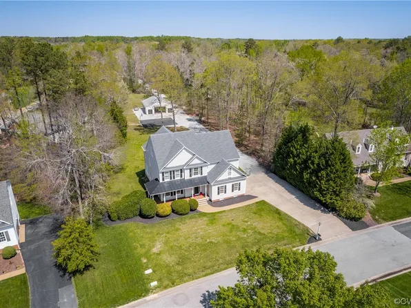 4107 Waterswatch Dr, Midlothian, VA 23113