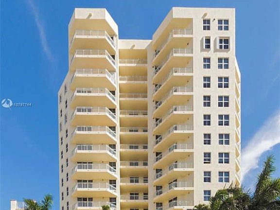2nd image of 9751 E Bay Harbor Dr #6B