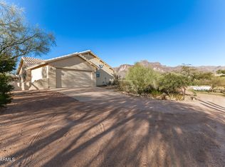 368 N Mountain View Rd, Apache Junction, AZ 85119