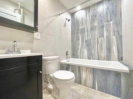 Rented by Doorway NYC, LLC | media 4