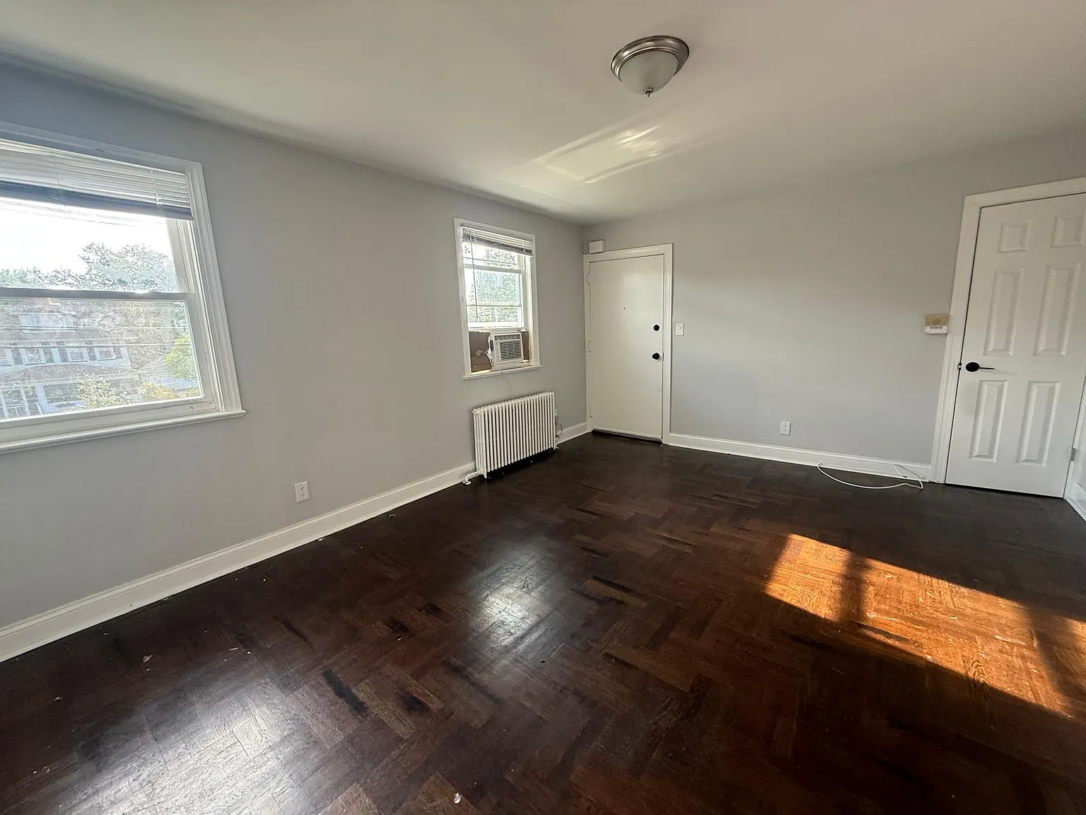 2 bed, $2,325 — Photo 2