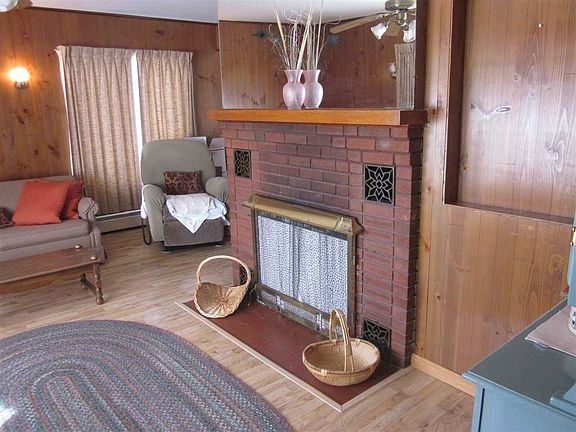 3rd image of 27 Ober St