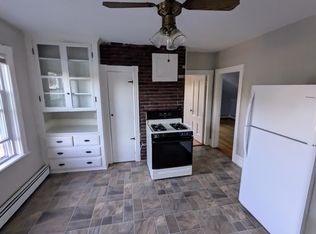 89 Morris Ave, Pawtucket, RI 02860