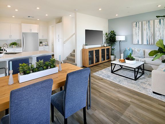4th image of 34 Harmony Dr #El