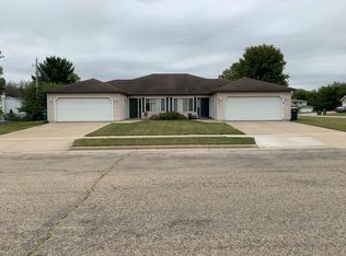 205 Marlboro Ave, Edgerton, WI 53534