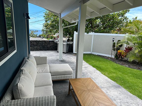 4th image of 77-6526 Hoolaupai St