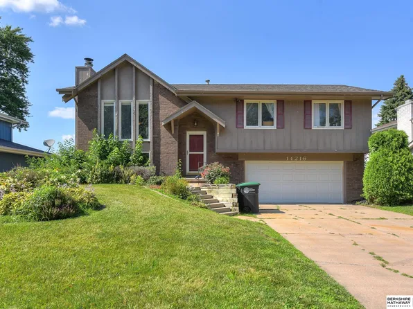 14216 Corby St, Omaha, NE 68164