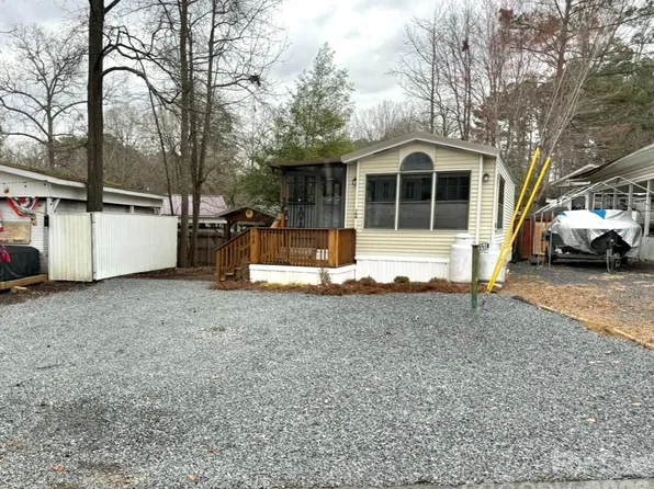 104 Cherokee Trl, Mount Gilead, NC 27306