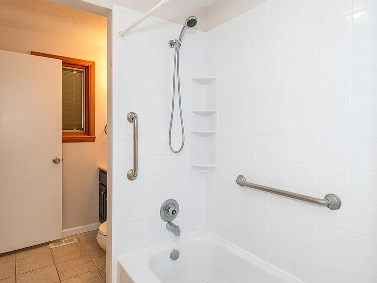6757 Summerdale Dr — Photo 27
