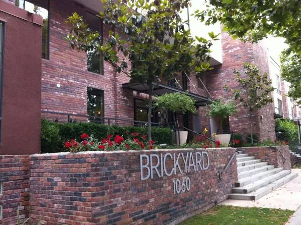 1060 S 3rd St APT 126, San Jose, CA 95112