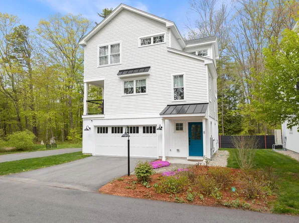 284 Bradley Street #8, Saco, ME 04072