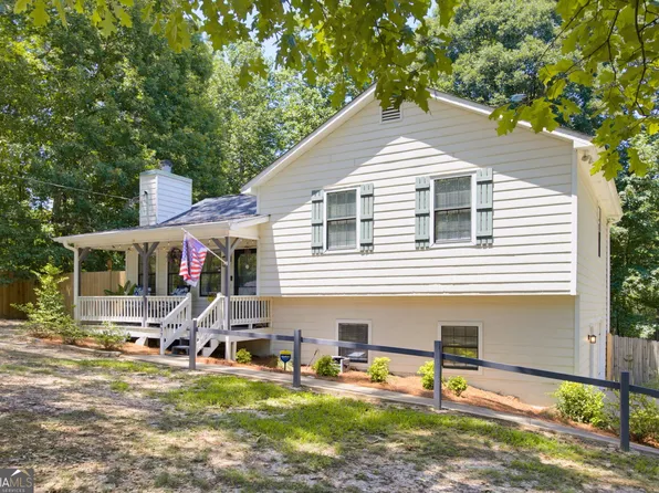 437 School Rd, Dallas, GA 30132