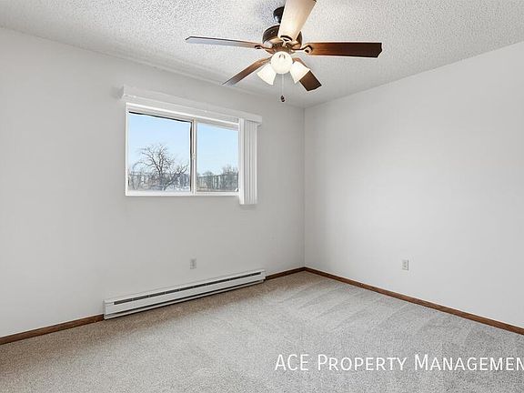 5th image of 705 Dakota Dr APT 302