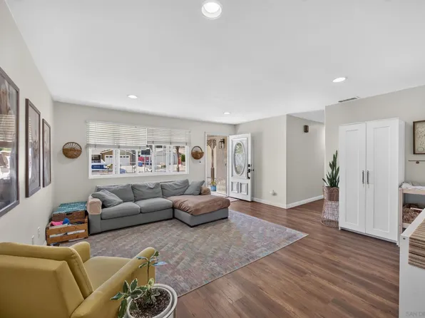 15235 Hesta St, Poway, CA 92064