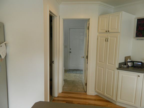 Laundry/ mud Room Entrance