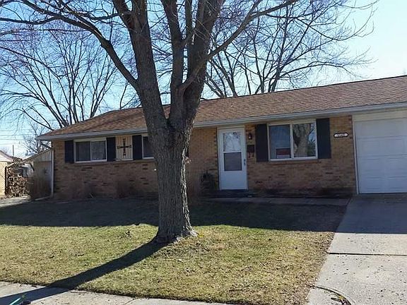 3rd image of 1142 S Main St
