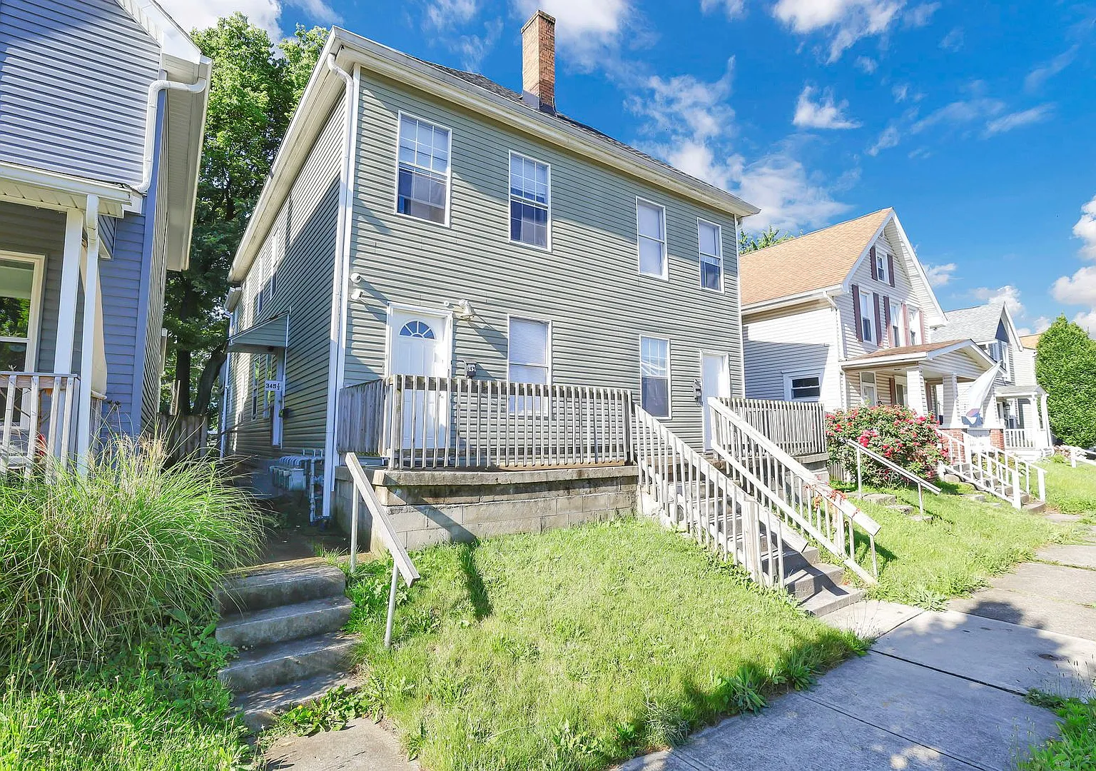 347-349 1/2 E Welch Ave — Photo 4