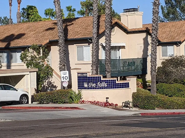 11321 Avenida De Los Lobos #E — Photo 1
