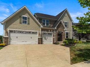 4550 Avedon Way, Zionsville, IN 46077