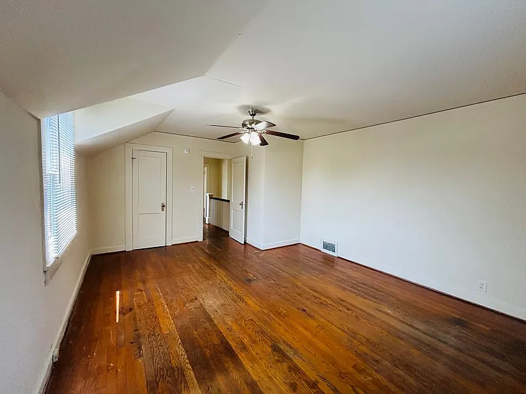 511 Progress St NE — Photo 11