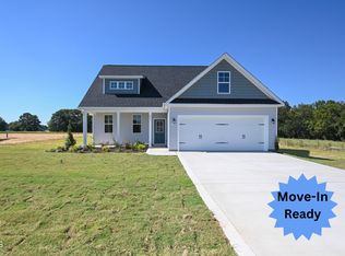 211 Johnson Ridge Way, Four Oaks, NC 27524